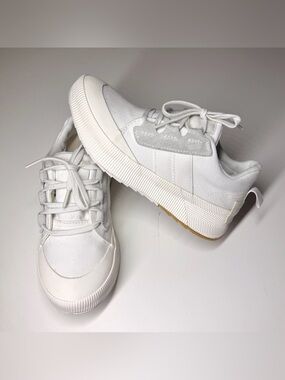 Sorel Women’s Out N About III Low-Top Casual Sneakers Size- 7